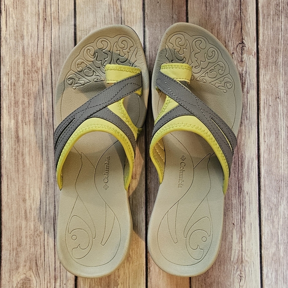 Columbia Women's Yellow and Gray Sandals - Picture 2 of 5
